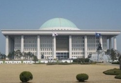 韩总统李在明主持会议审议通过两项特检法调查尹锡悦夫妇