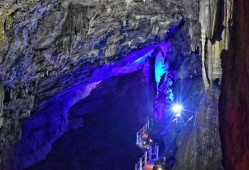 湖南慈利通报张家界天坑溶洞垃圾整治情况：已清理14吨