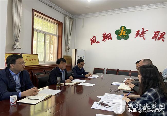 故意驾车伤人涉嫌犯罪，陕西凤翔一社区书记被刑拘并免职