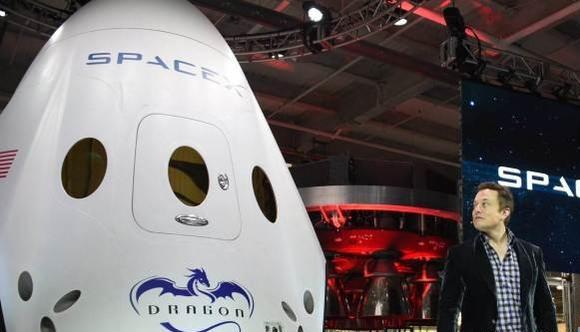 马斯克改变主意 称不会停用SpaceX龙飞船