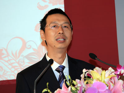 原四川银监局局长王筠权被查，监管职责与个人道德的双面镜
