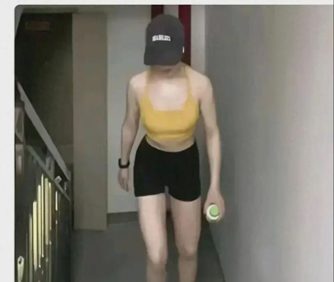 “梨形身材是基因彩票”引热议，网友：谢谢，有被安慰到